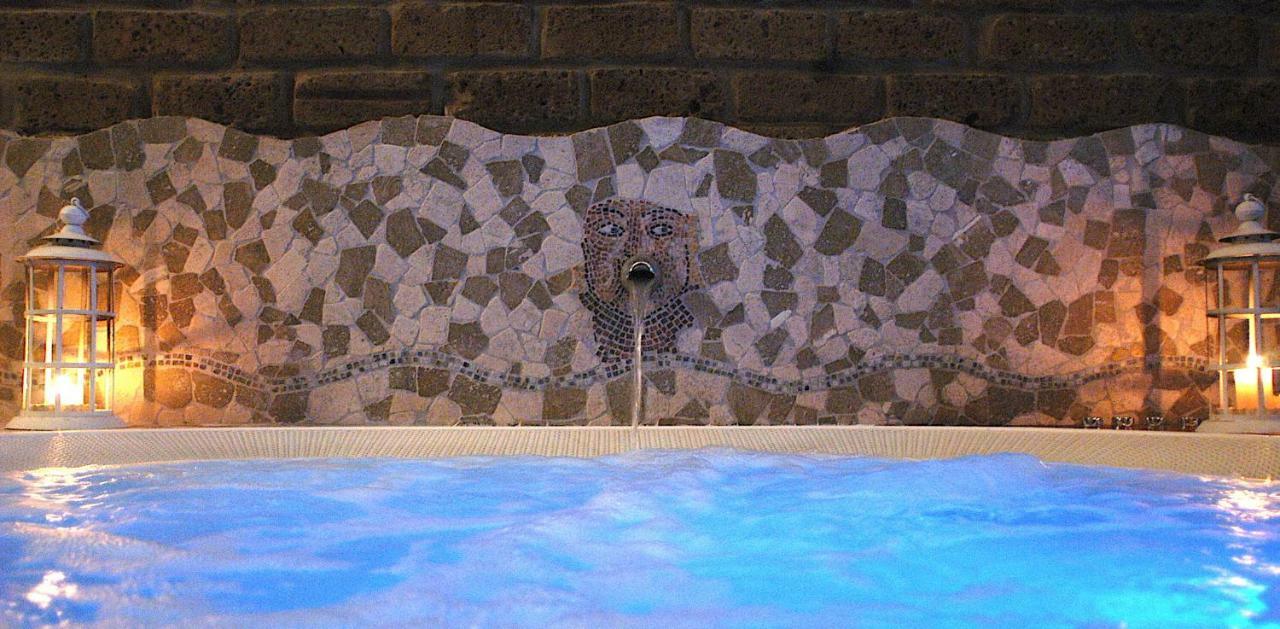 Hotel Villa Clementina Браччано Екстер'єр фото